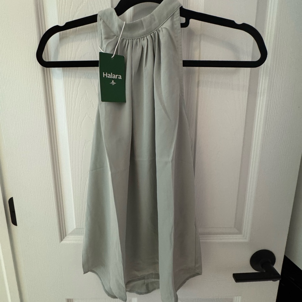 Halara Women's Mint Green Shirt